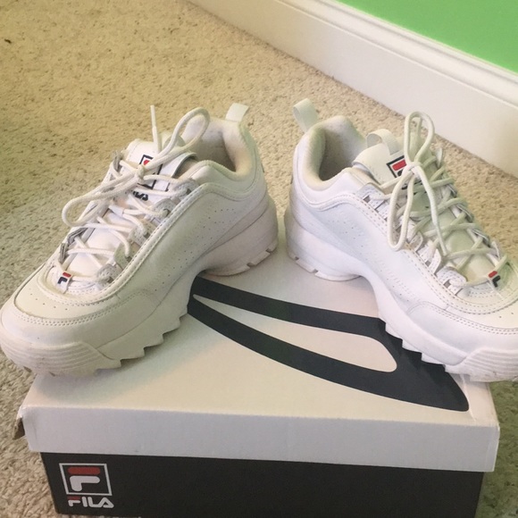 shoes - Picture 3 of 4